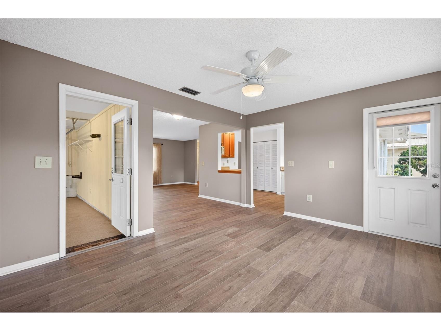 1529 Allegheny Drive Sun City Center FL 33573 A4685820 image20