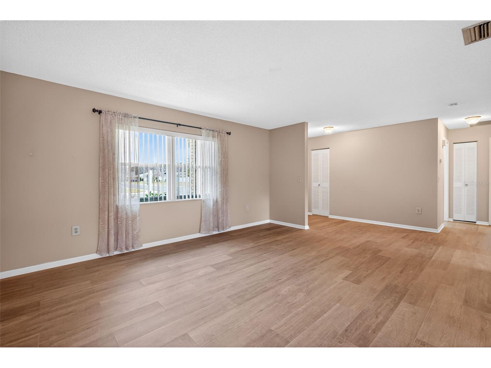 1529 Allegheny Drive Sun City Center FL 33573 A4685820 image21