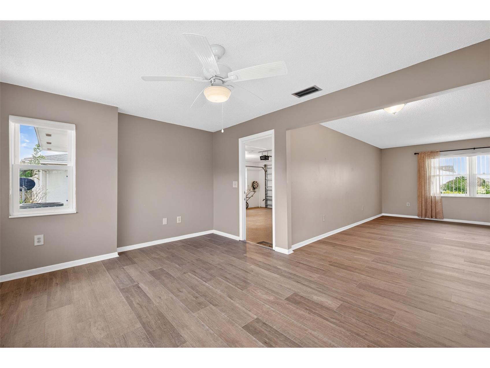 1529 Allegheny Drive Sun City Center FL 33573 A4685820 image22