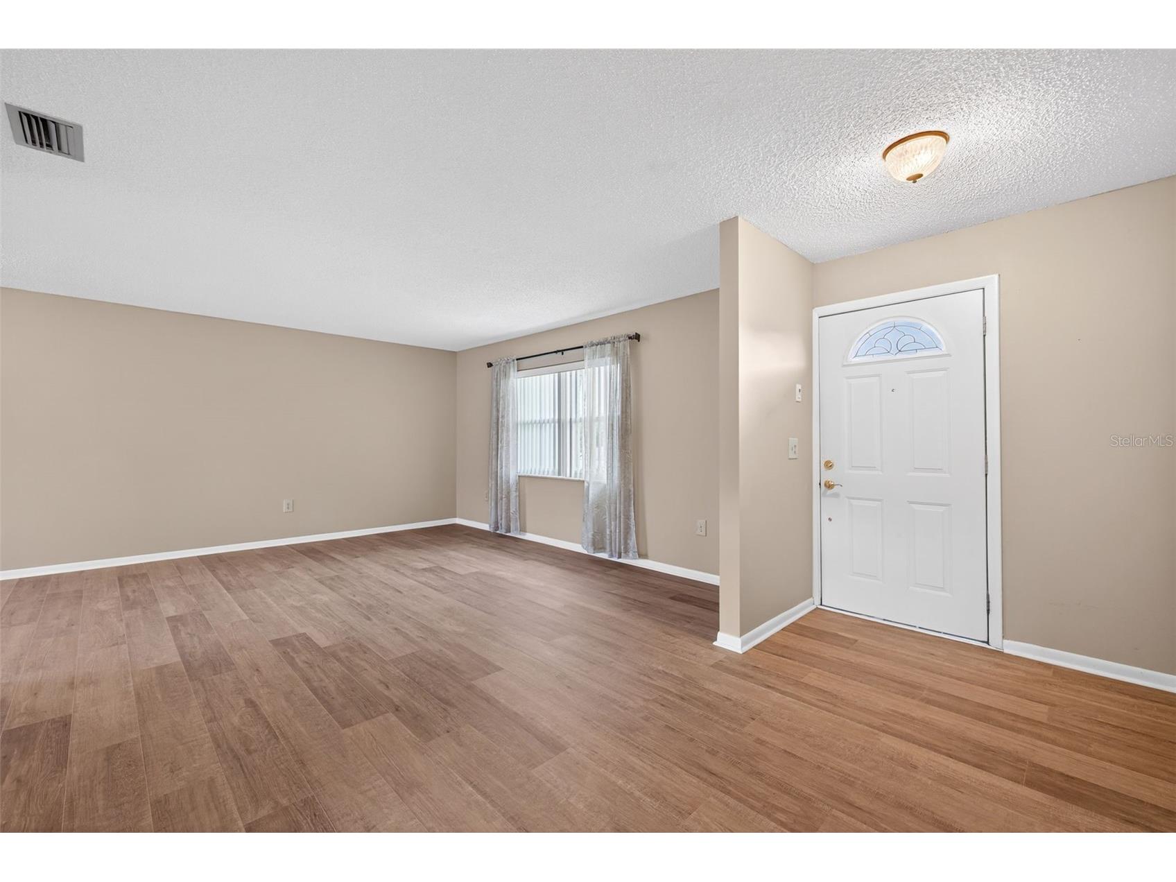 1529 Allegheny Drive Sun City Center FL 33573 A4685820 image3