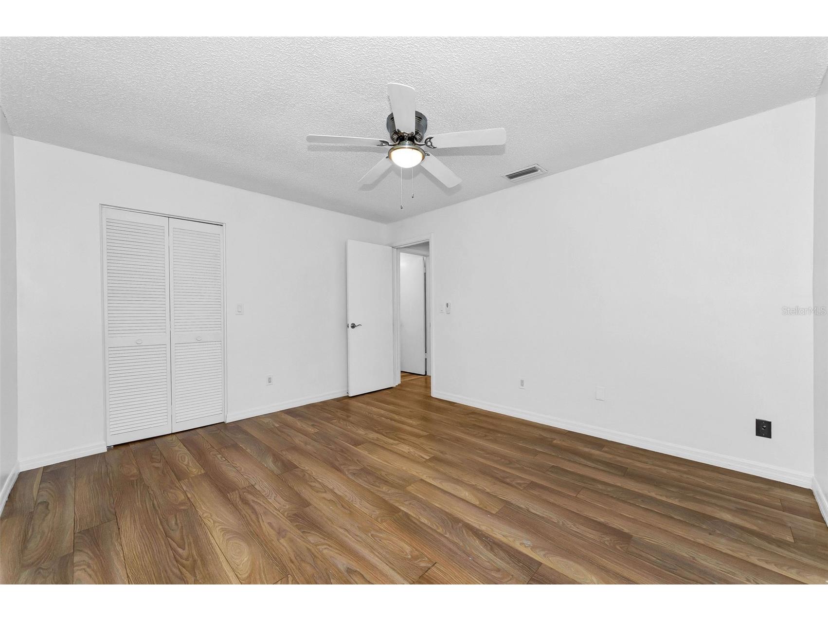 1529 E Dorchester Drive Palm Harbor FL 34684 TB8518054 image16