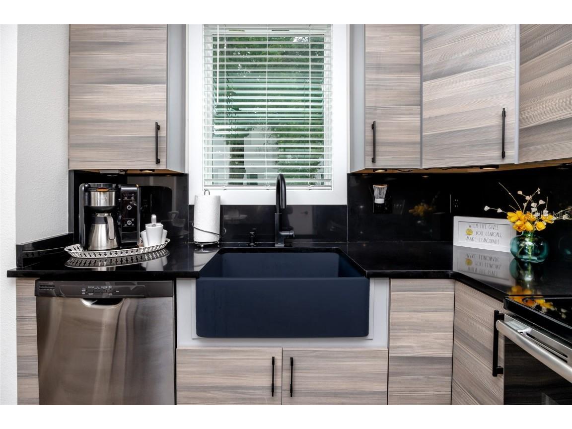 1529 N Morgan Street Tampa FL 33602 TB8389829 image16