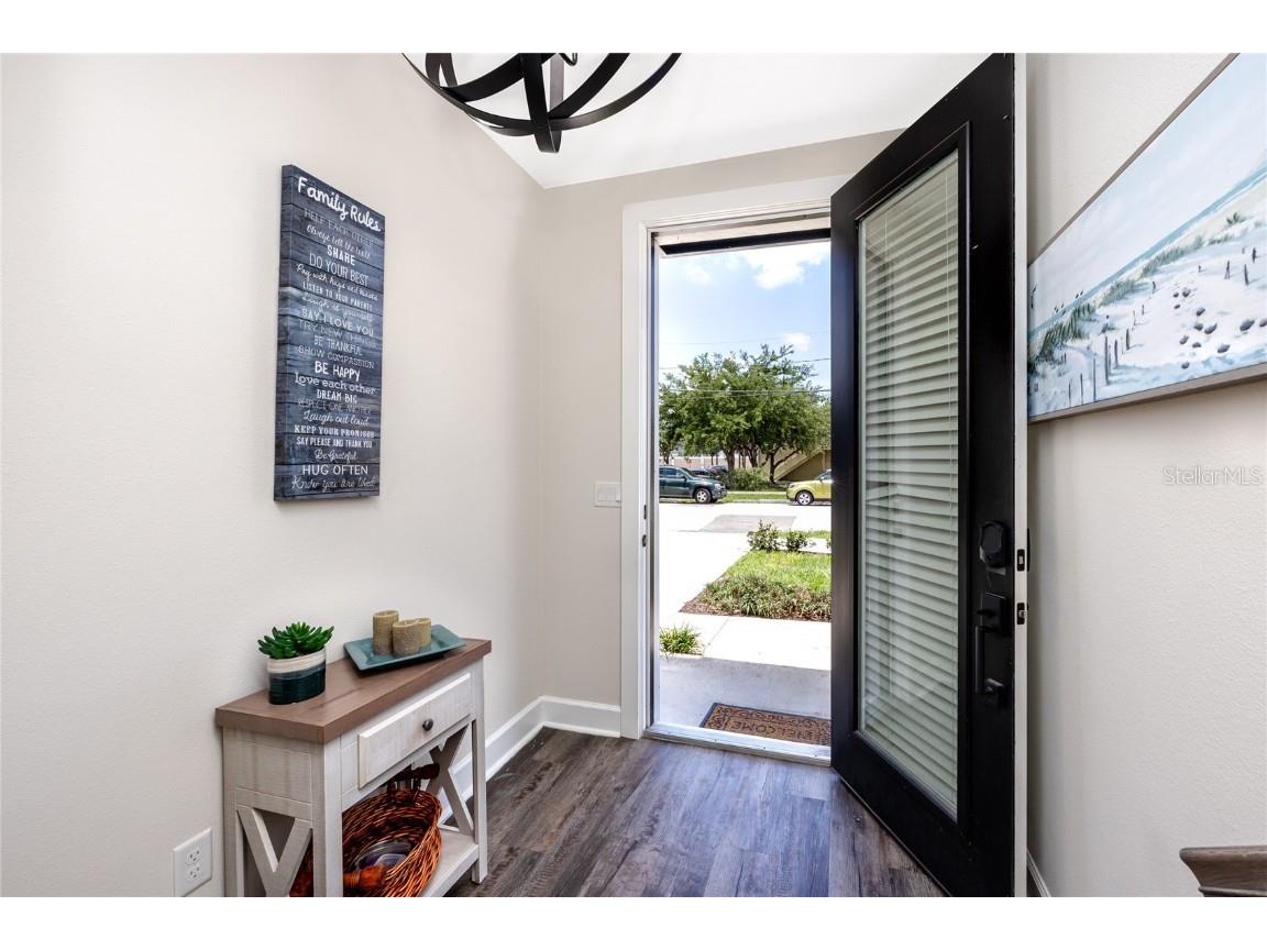 1529 N Morgan Street Tampa FL 33602 TB8389829 image6