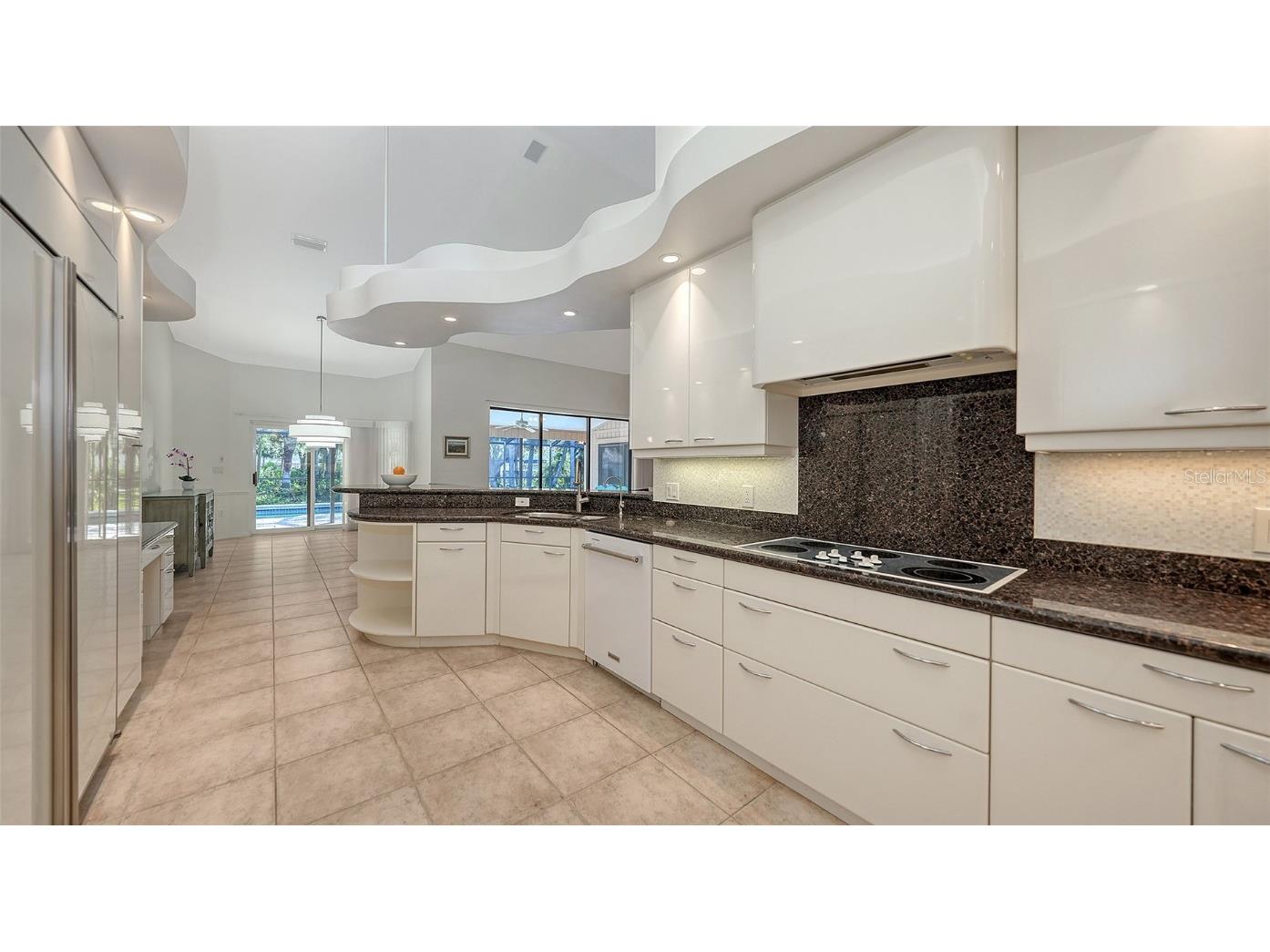 1529 Oak Way Sarasota FL 34232 A4663922 image13