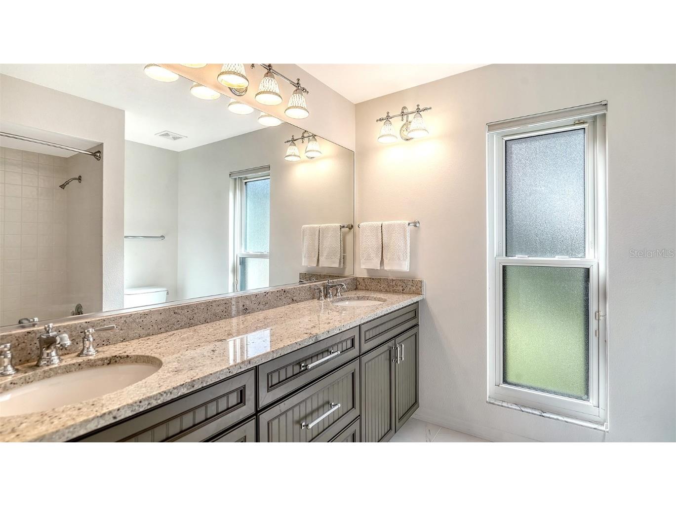 1529 Oak Way Sarasota FL 34232 A4663922 image23