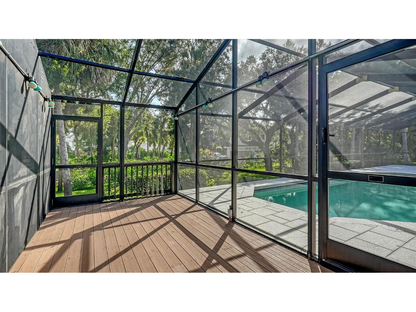 1529 Oak Way Sarasota FL 34232 A4663922 image33