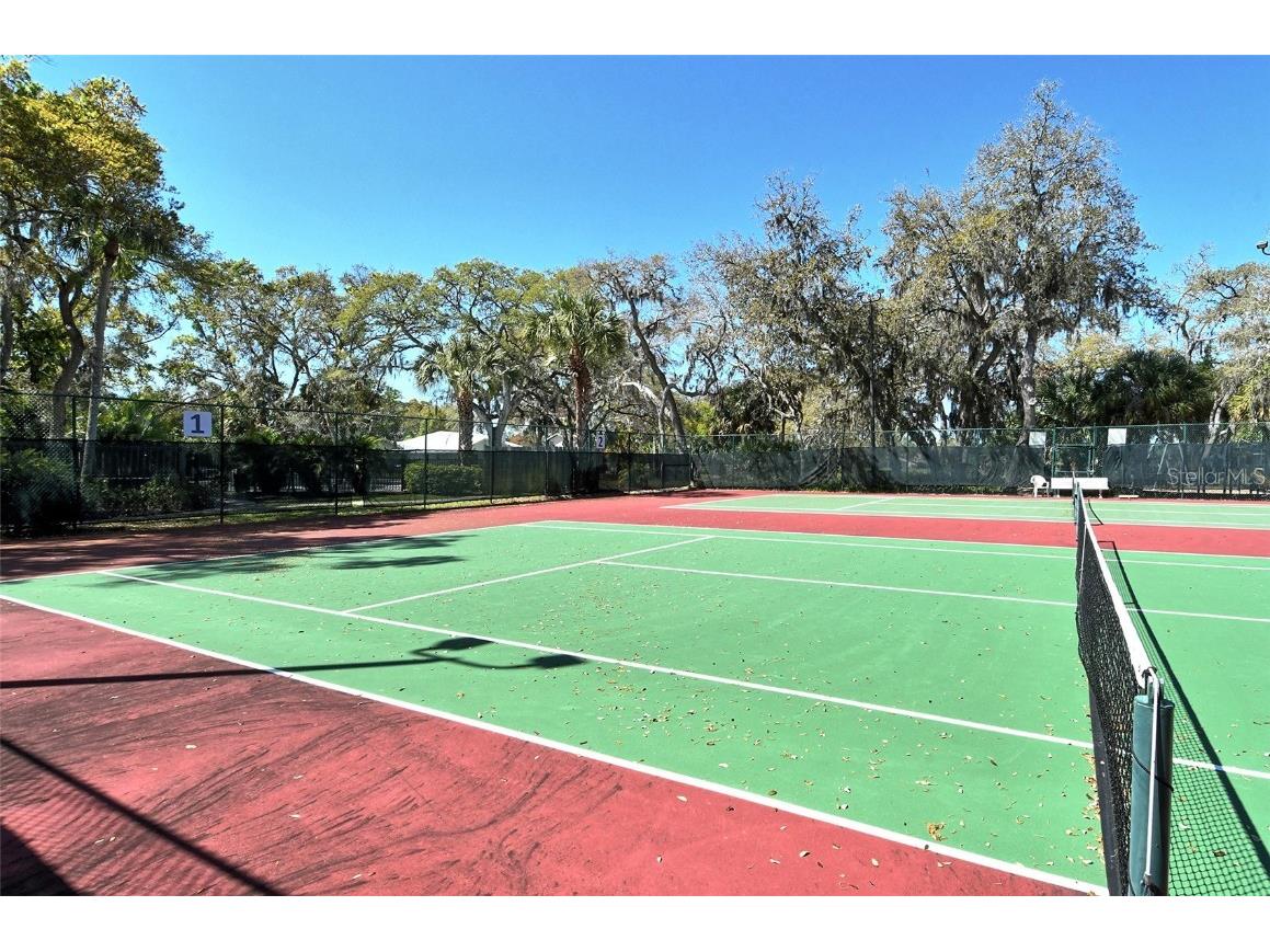 1529 Oak Way Sarasota FL 34232 A4663922 image43