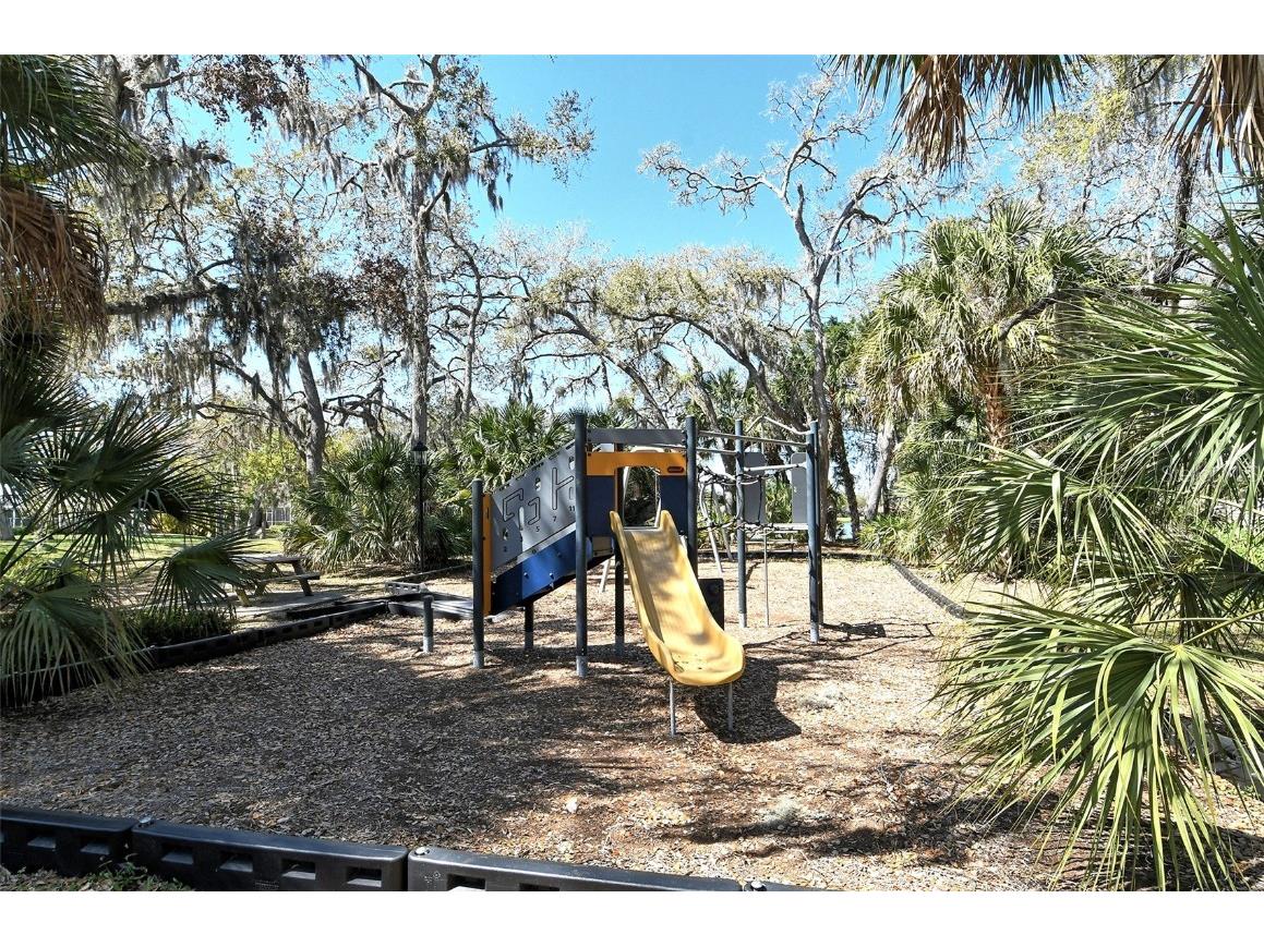 1529 Oak Way Sarasota FL 34232 A4663922 image44