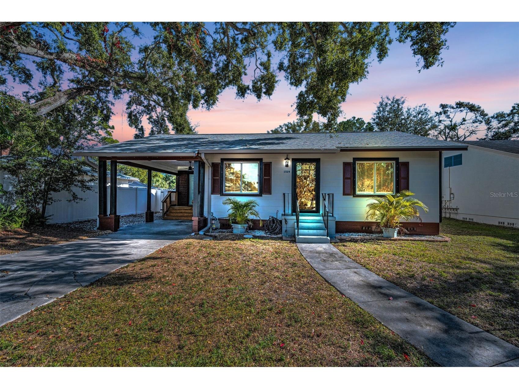 1529 Paloma Lane Dunedin FL 34698 TB8460243 image1