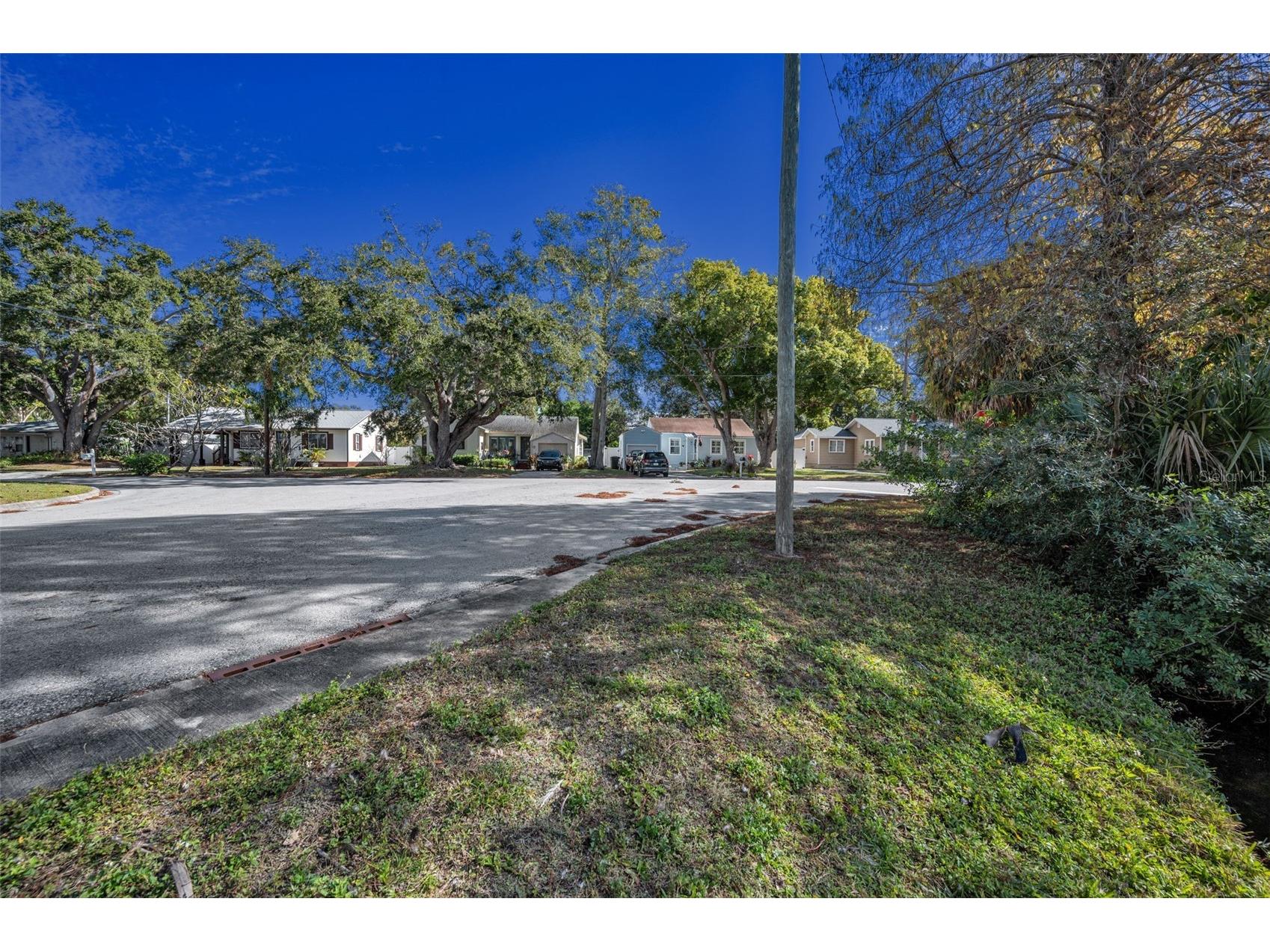 1529 Paloma Lane Dunedin FL 34698 TB8460243 image37