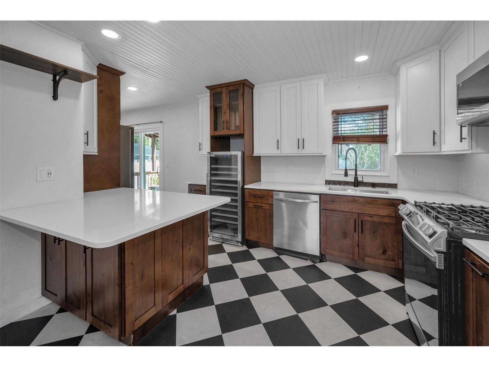 1529 Paloma Lane Dunedin FL 34698 TB8460243 image4