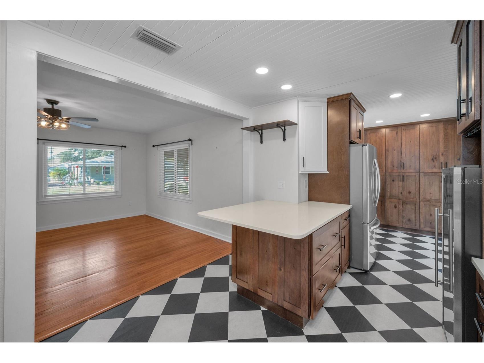 1529 Paloma Lane Dunedin FL 34698 TB8460243 image6