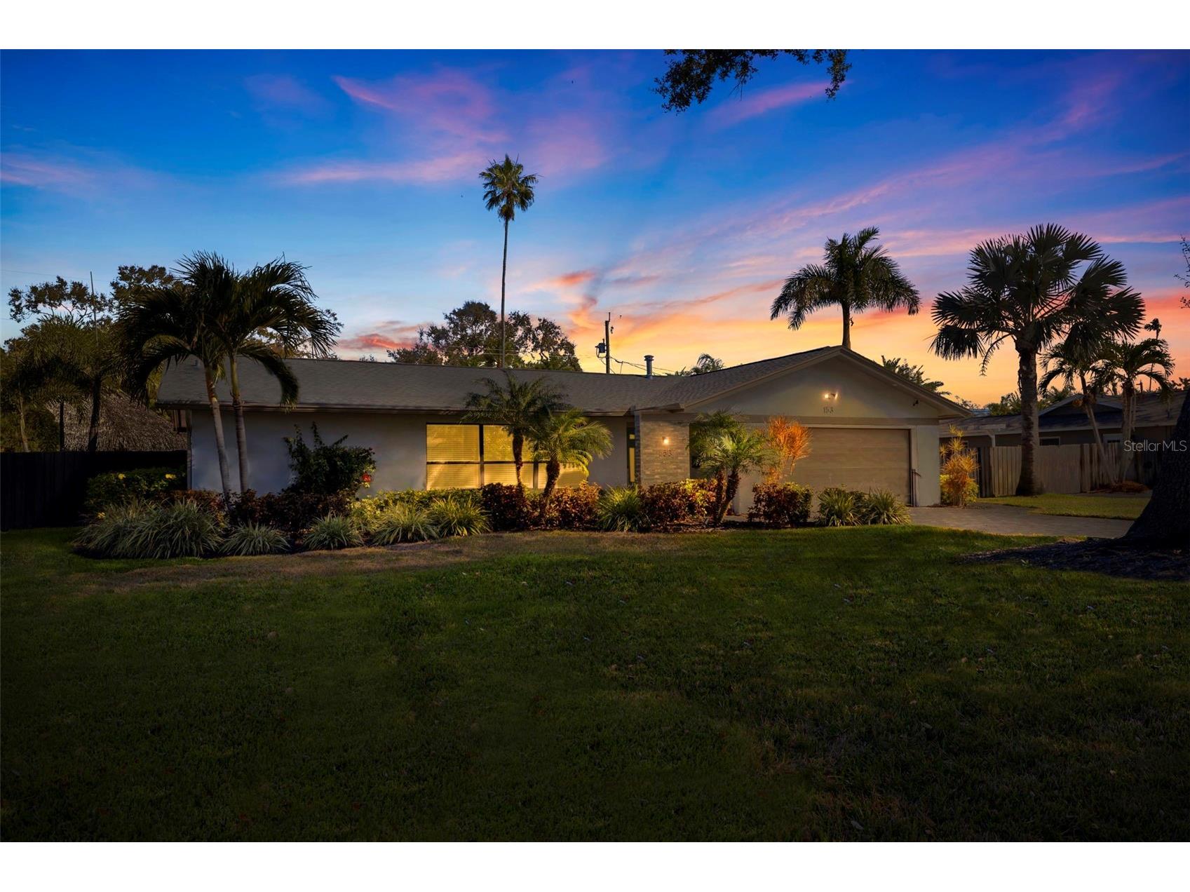 153 58th Avenue S Saint Petersburg FL 33705 TB8476313 image1