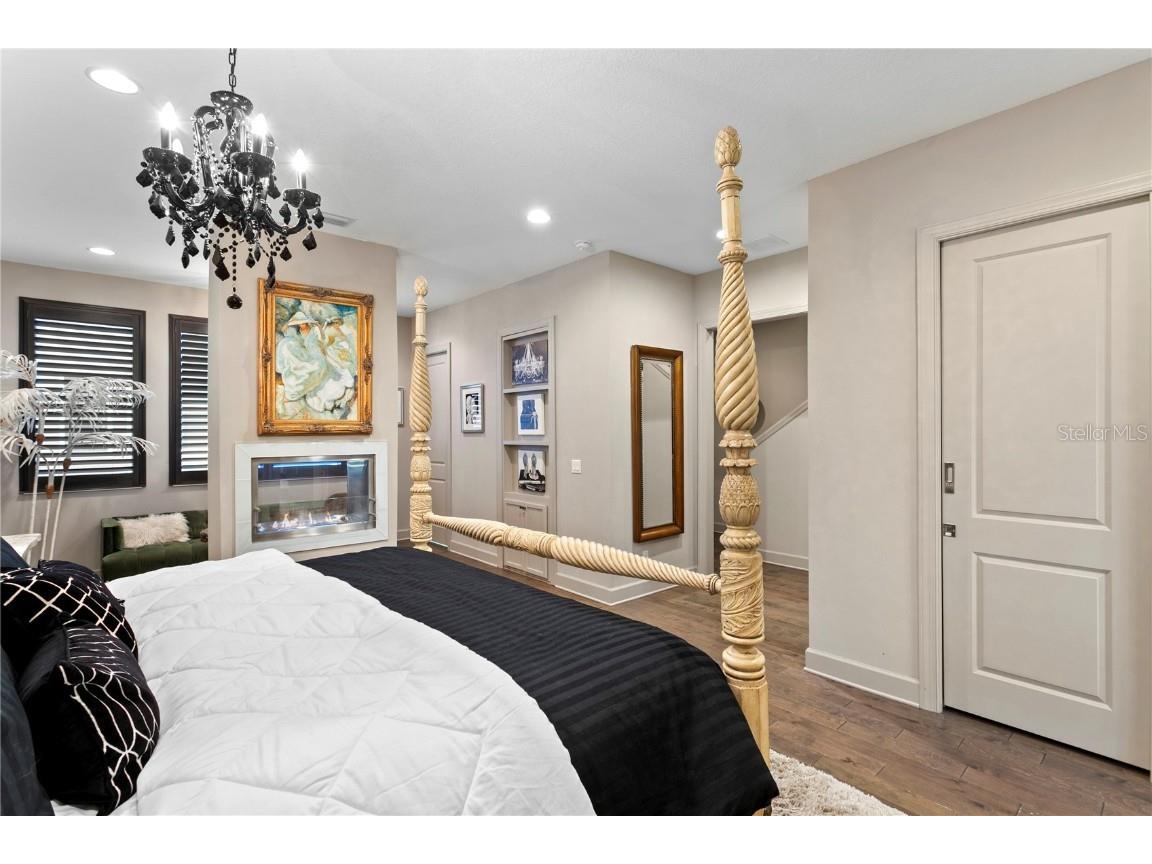 153 5th Avenue NE Saint Petersburg FL 33701 TB8442119 image16