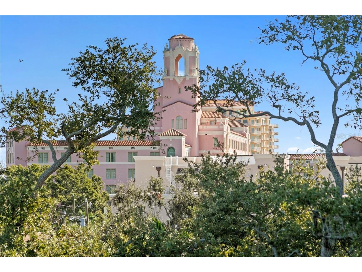 153 5th Avenue NE Saint Petersburg FL 33701 TB8442119 image53