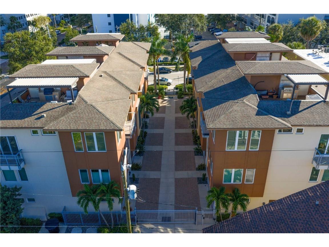 153 5th Avenue NE Saint Petersburg FL 33701 TB8442119 image58