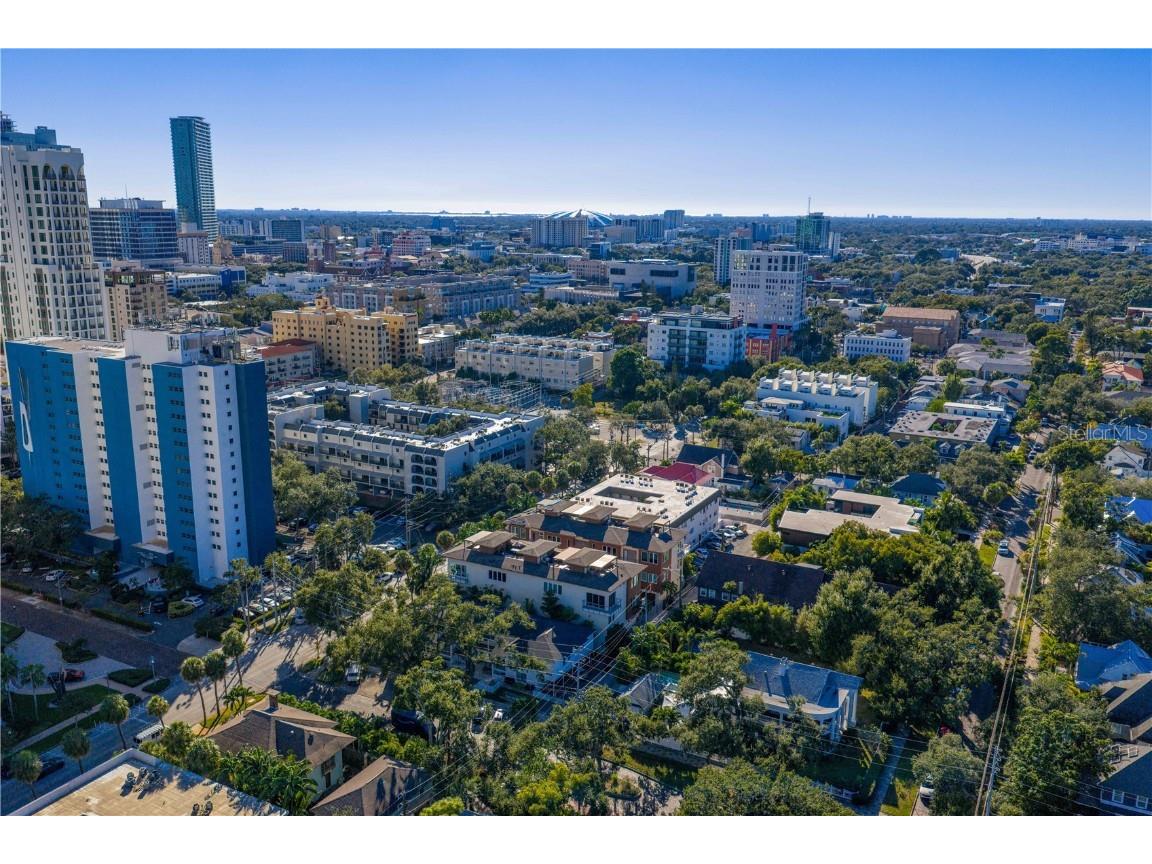 153 5th Avenue NE Saint Petersburg FL 33701 TB8442119 image70