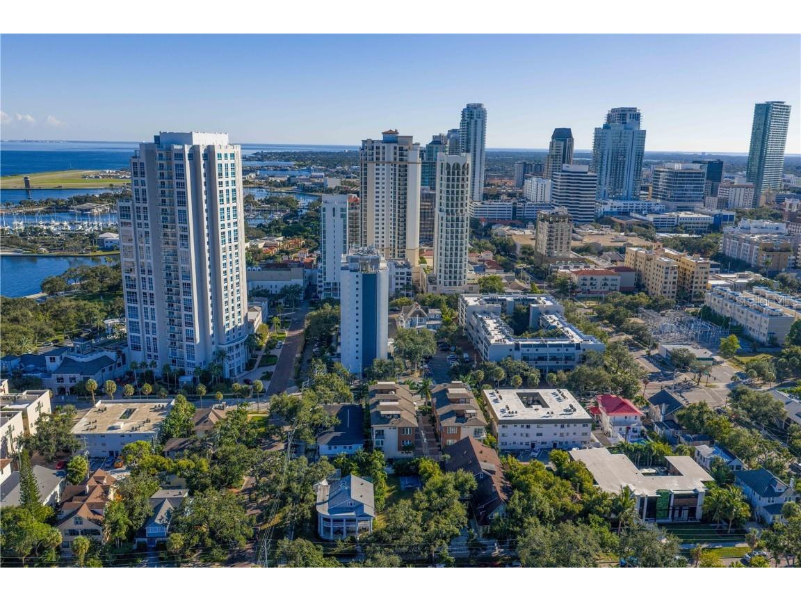 153 5th Avenue NE Saint Petersburg FL 33701 TB8442119 image72