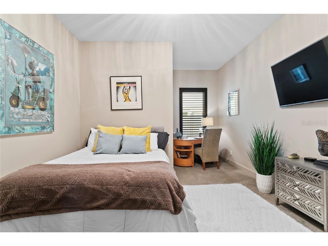 153 5th Avenue NE Saint Petersburg FL 33701 TB8442119 image9