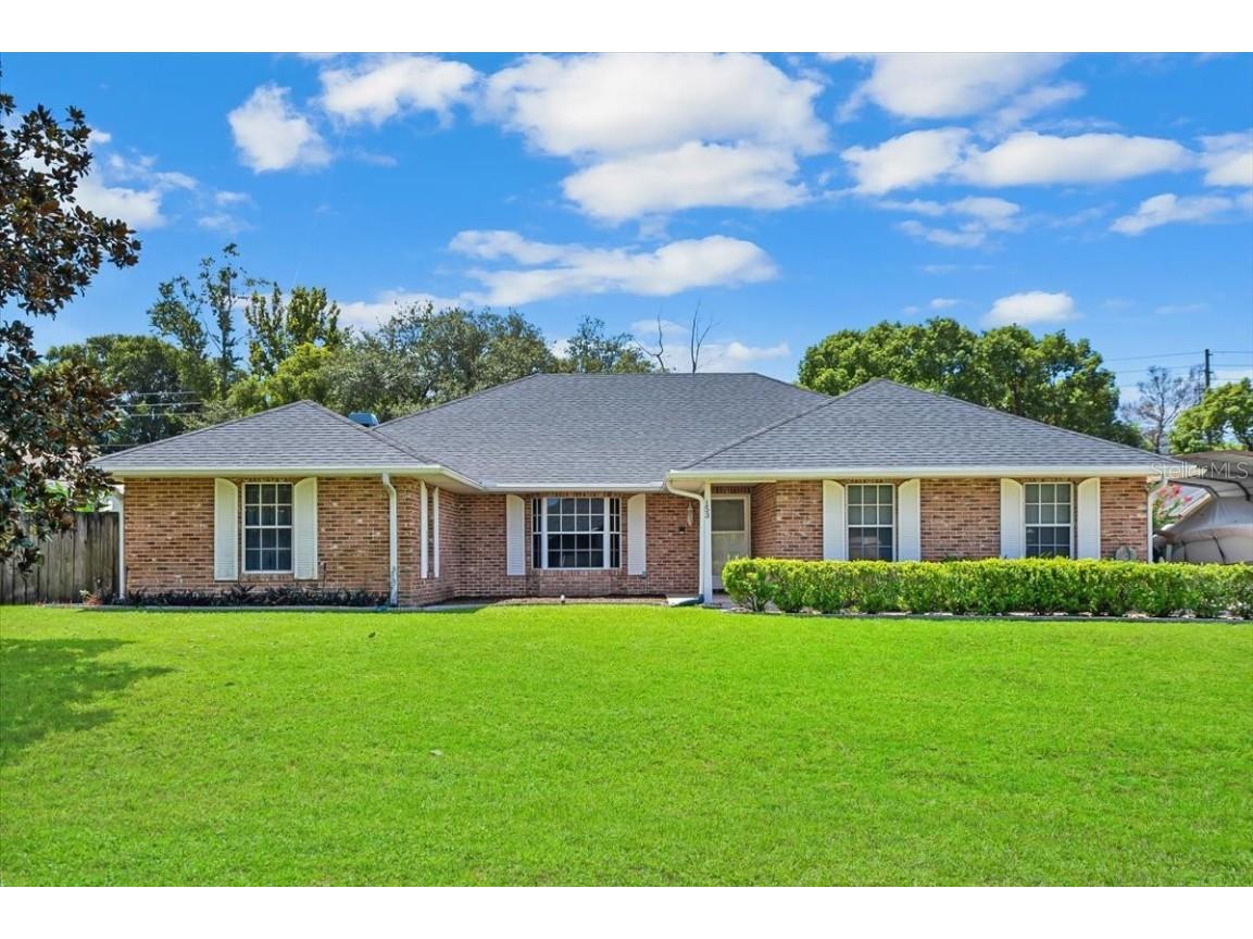 153 Ambergate Court Debary FL 32713 V4932161 image1