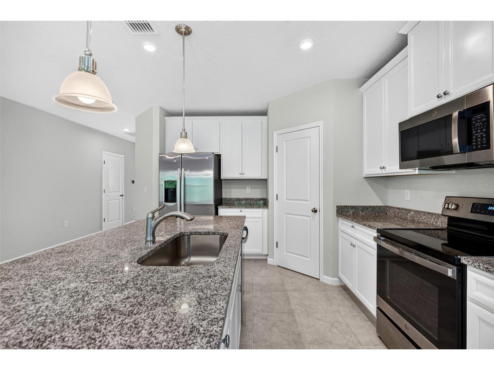 153 Eagle Harbor Way Daytona Beach FL 32124 V4949888 image8