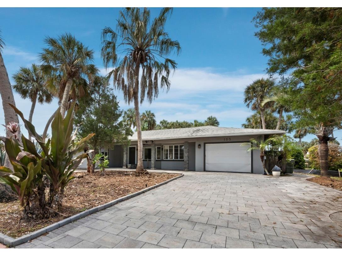 153 N Adams Drive Sarasota FL 34236 A4660166 image2