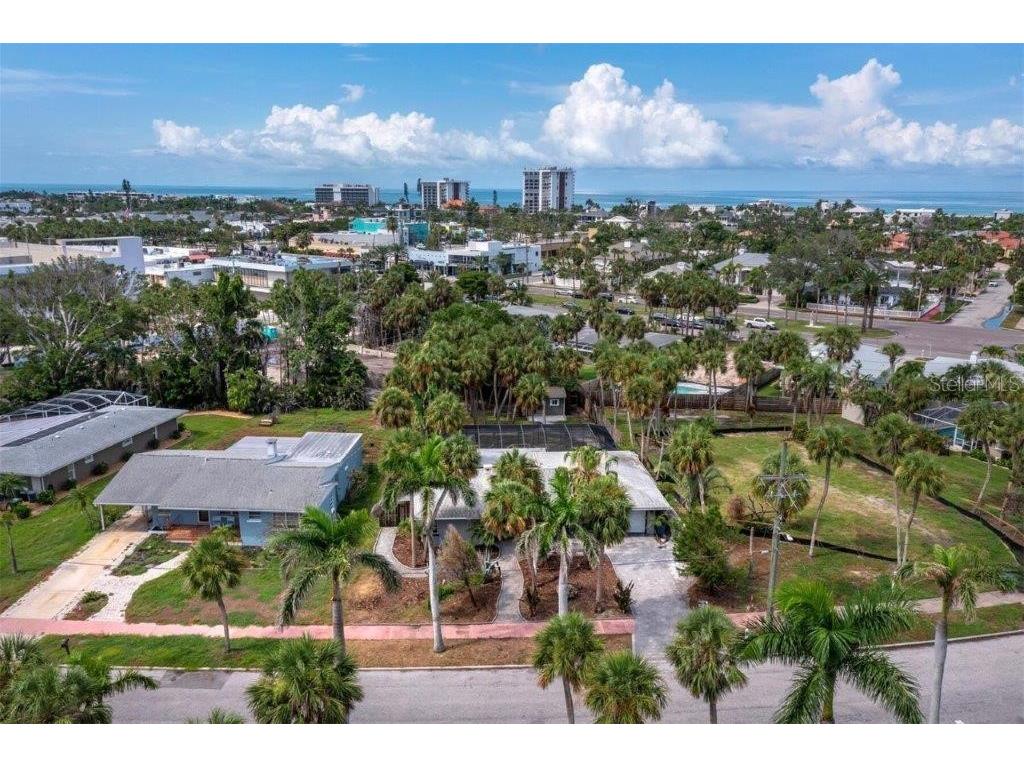 153 N Adams Drive Sarasota FL 34236 A4664793 image14