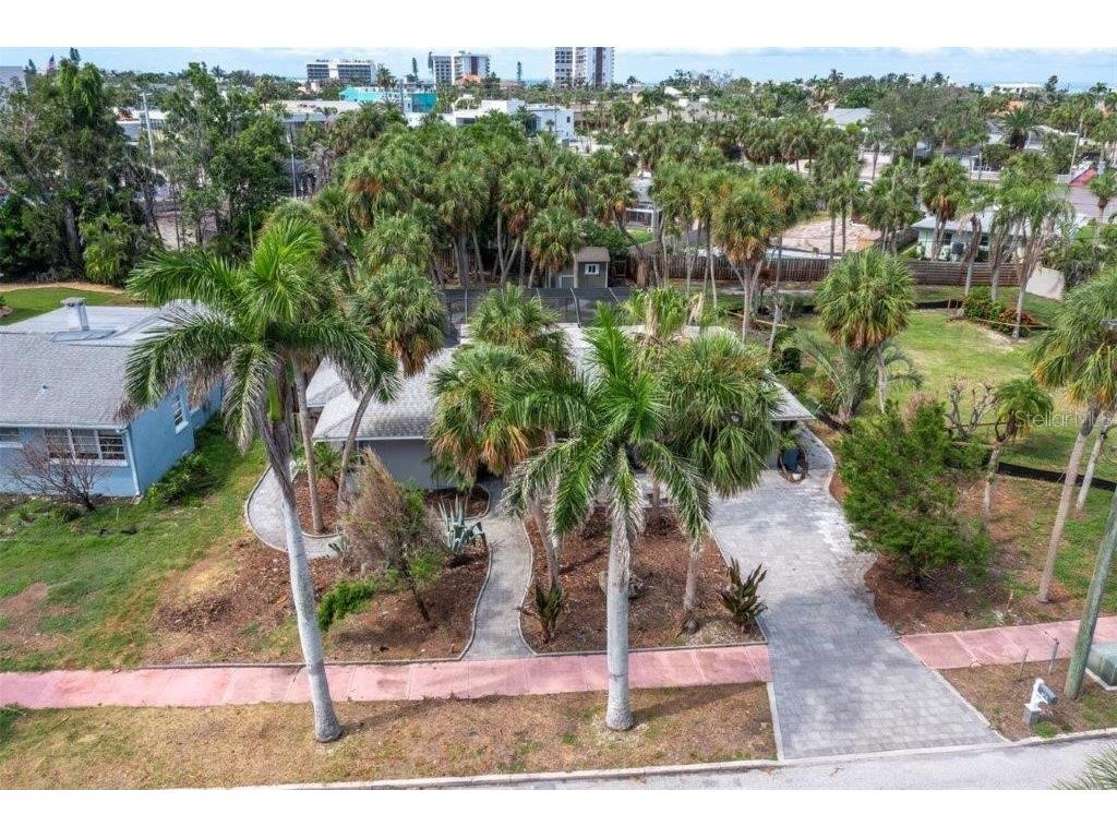 153 N Adams Drive Sarasota FL 34236 A4664793 image15