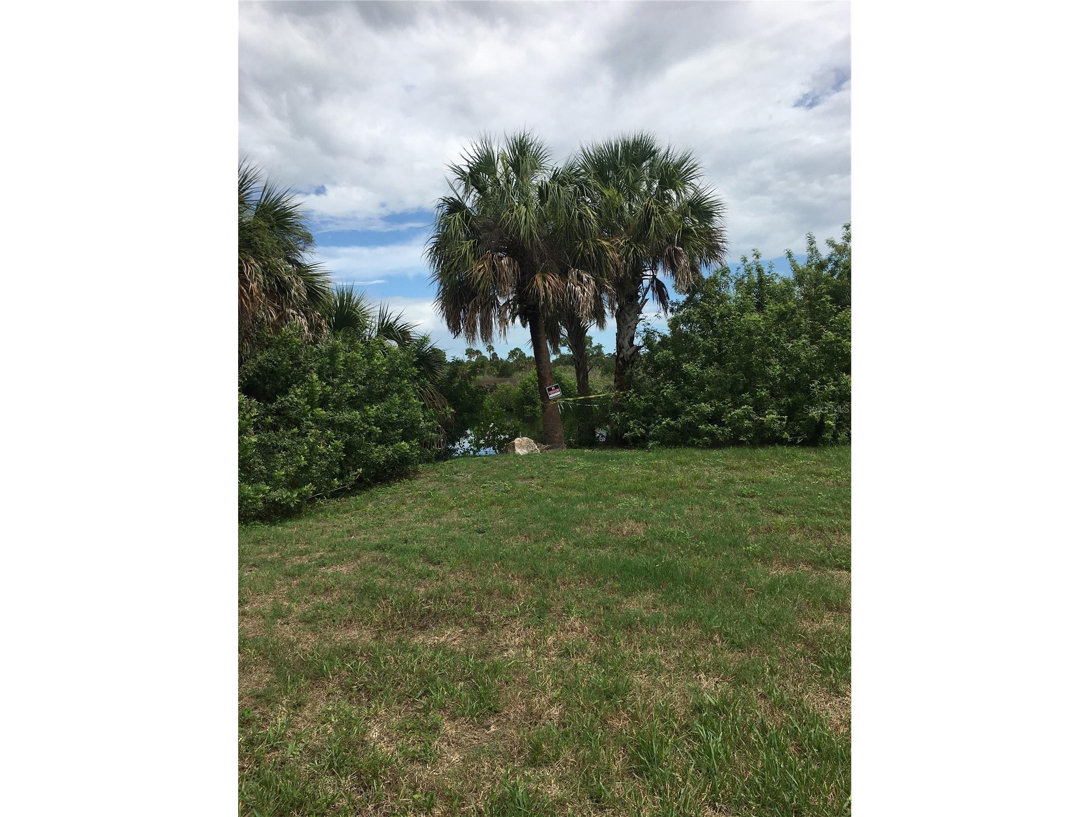 153 N Croft Avenue Inverness FL 34453 W7887261 image1