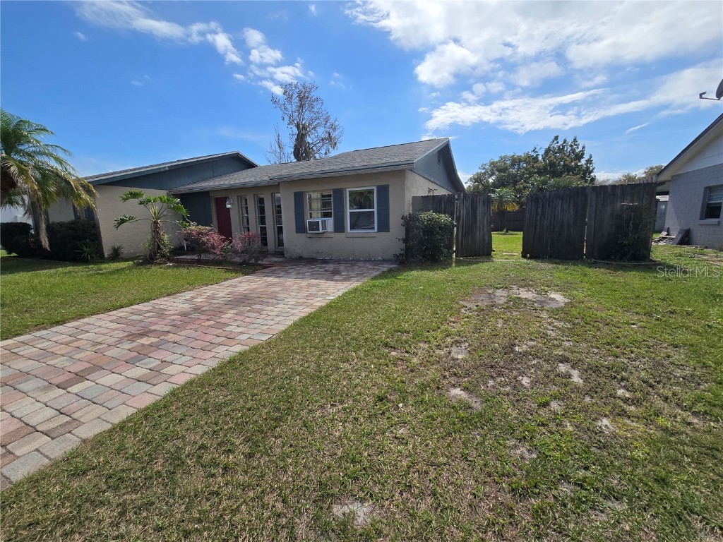 153 Snapdragon Court Kissimmee FL 34743 S5121017 image1