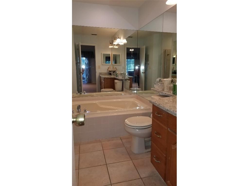 153 Sun Isle Circle Treasure Island FL 33706 TB8438439 image18