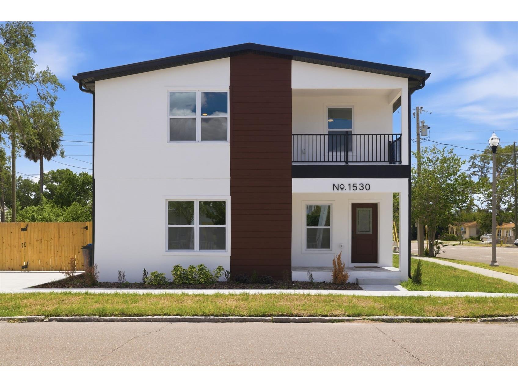 1530 12th Avenue S Saint Petersburg FL 33705 TB8508957 image2