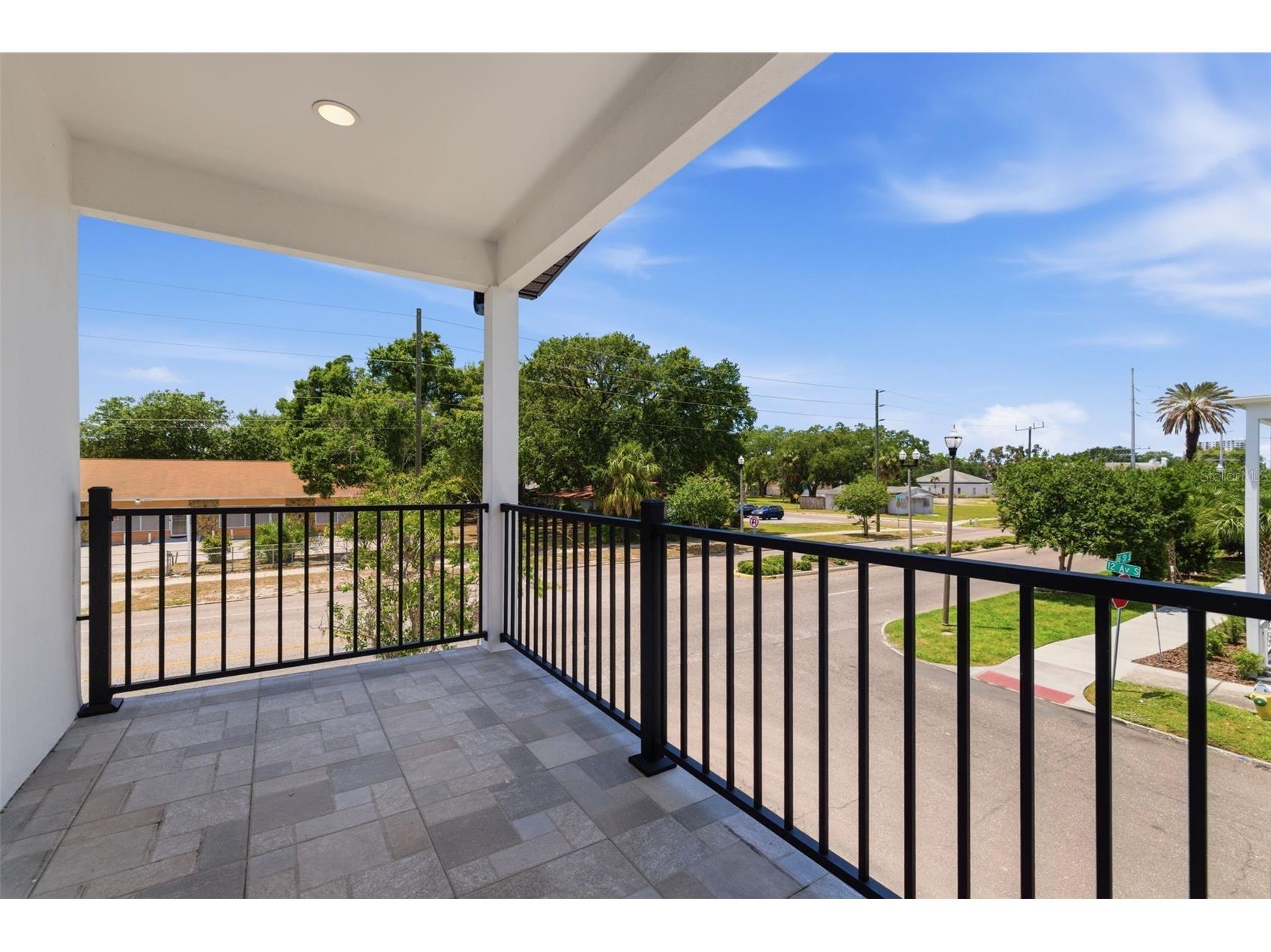 1530 12th Avenue S Saint Petersburg FL 33705 TB8508957 image27