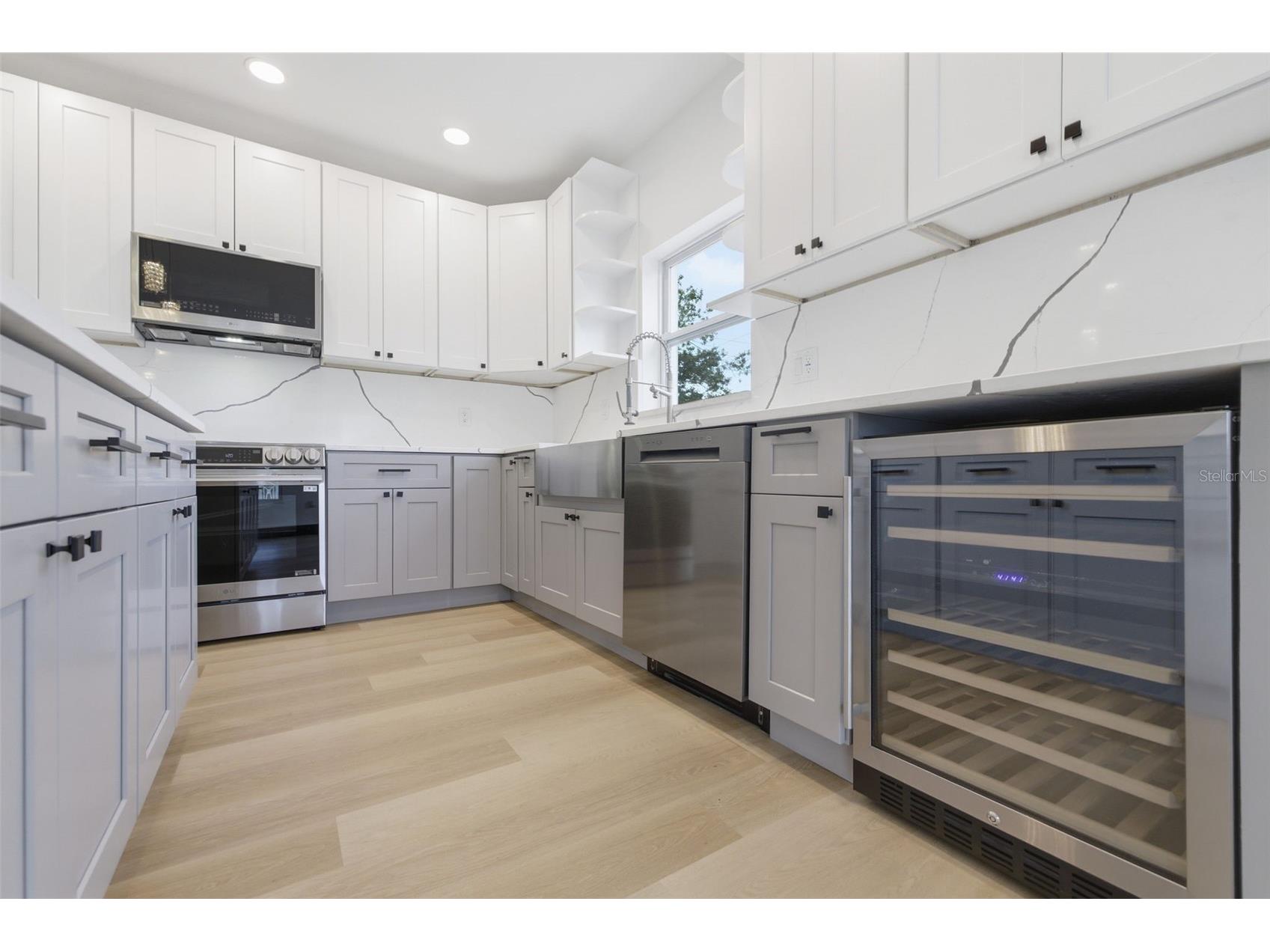 1530 12th Avenue S Saint Petersburg FL 33705 TB8508957 image7