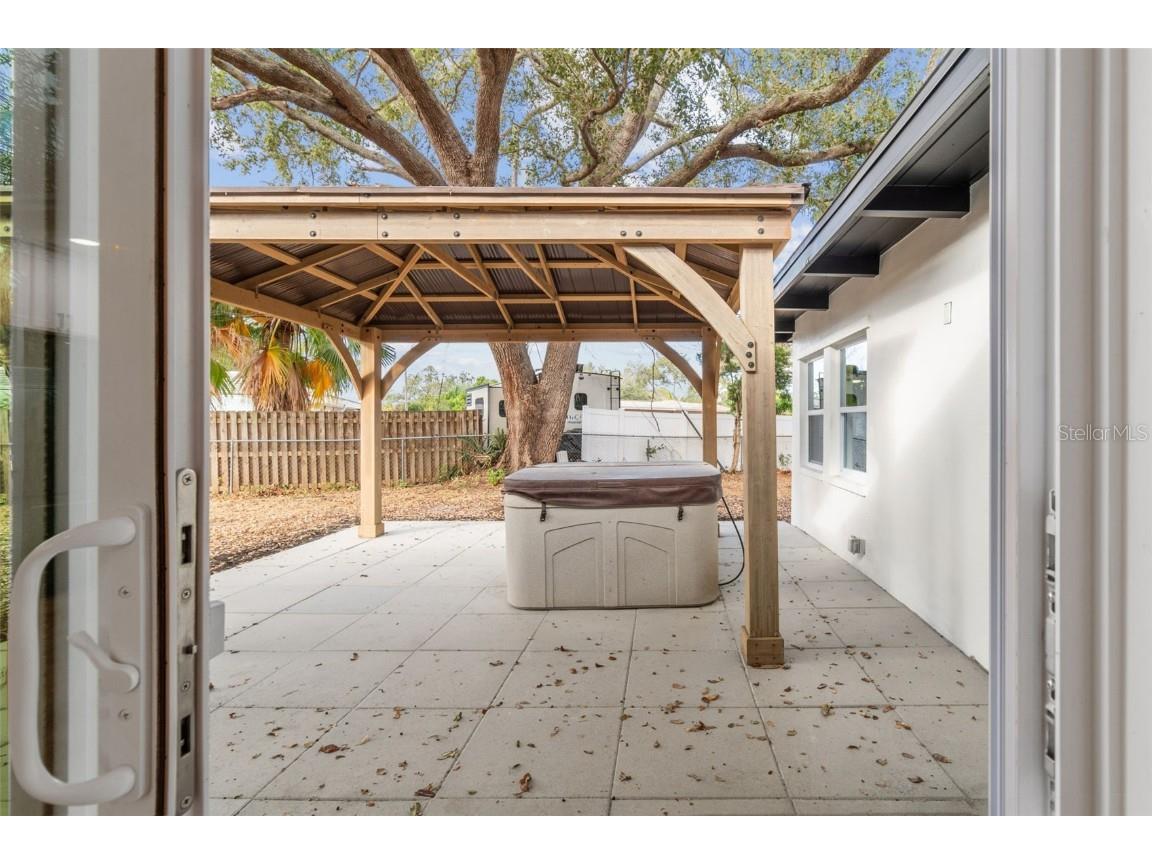 1530 Erin Lane Clearwater FL 33755 TB8452759 image36