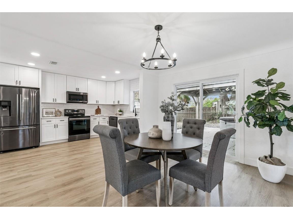 1530 Erin Lane Clearwater FL 33755 TB8452759 image9