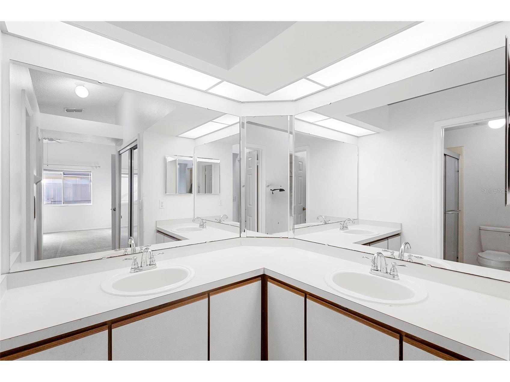 1530 Larks Nest Court Orlando FL 32824 O6406935 image27