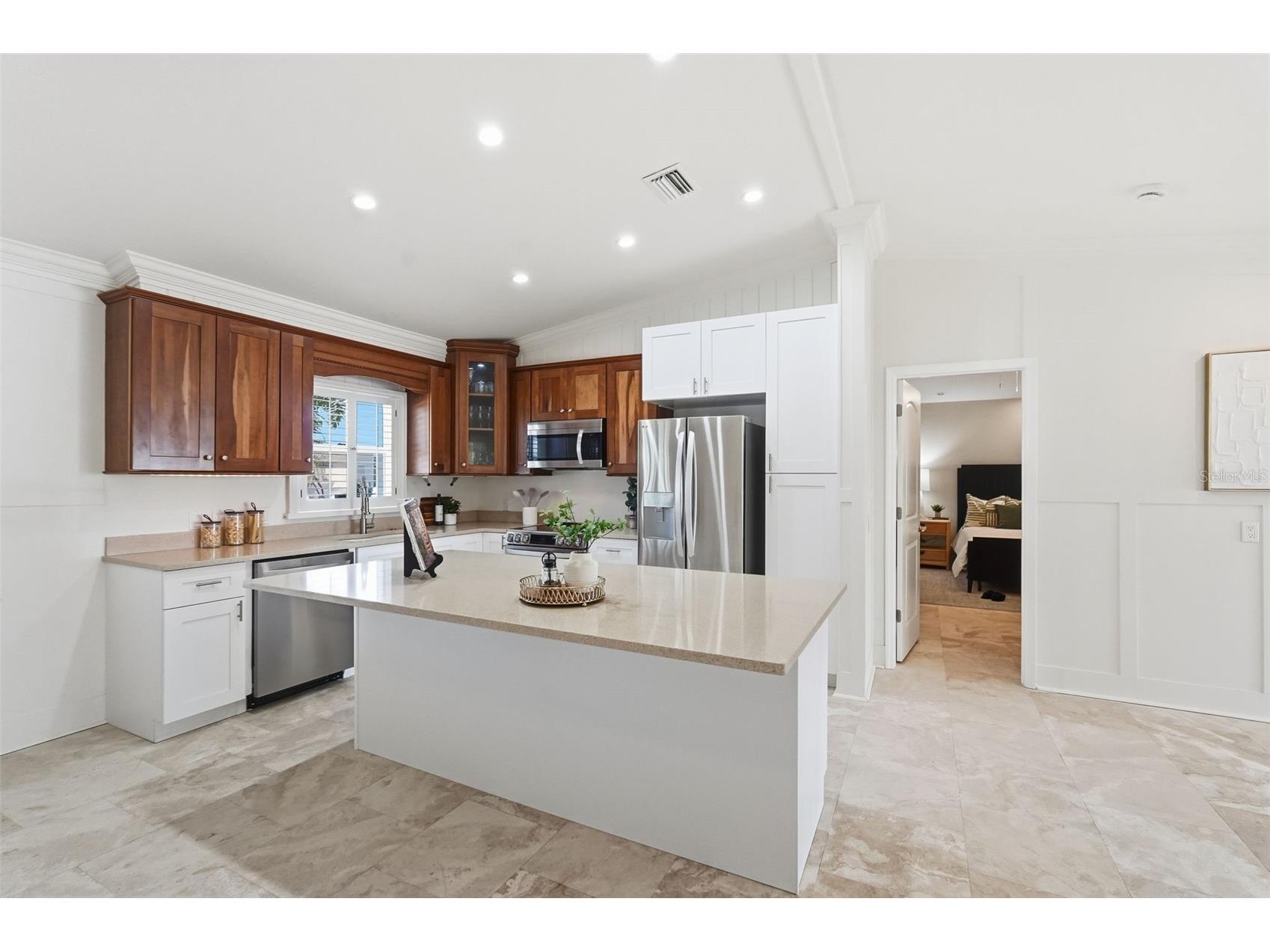 15302 Harbor Drive Madeira Beach FL 33708 TB8433038 image13