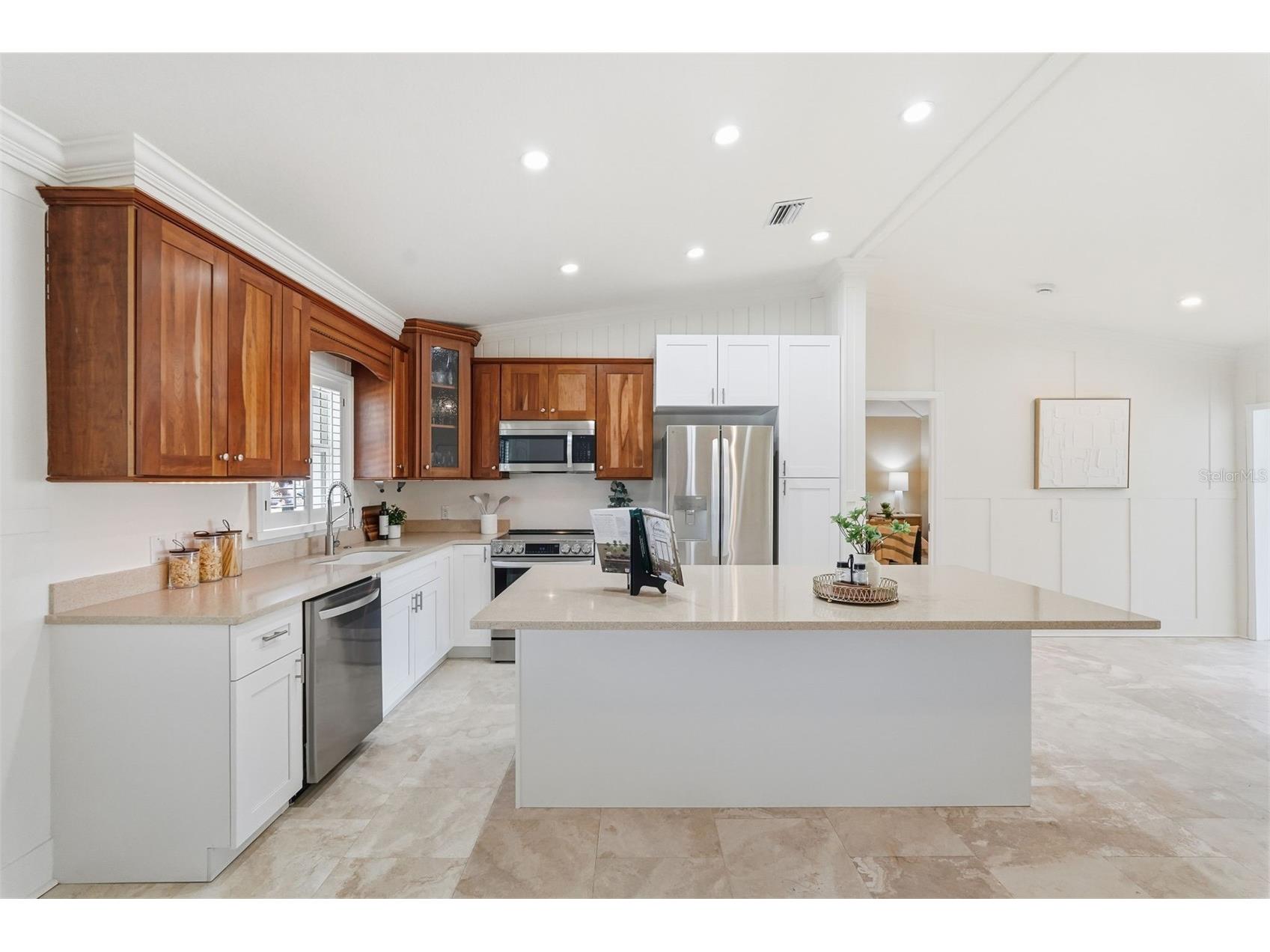 15302 Harbor Drive Madeira Beach FL 33708 TB8433038 image14