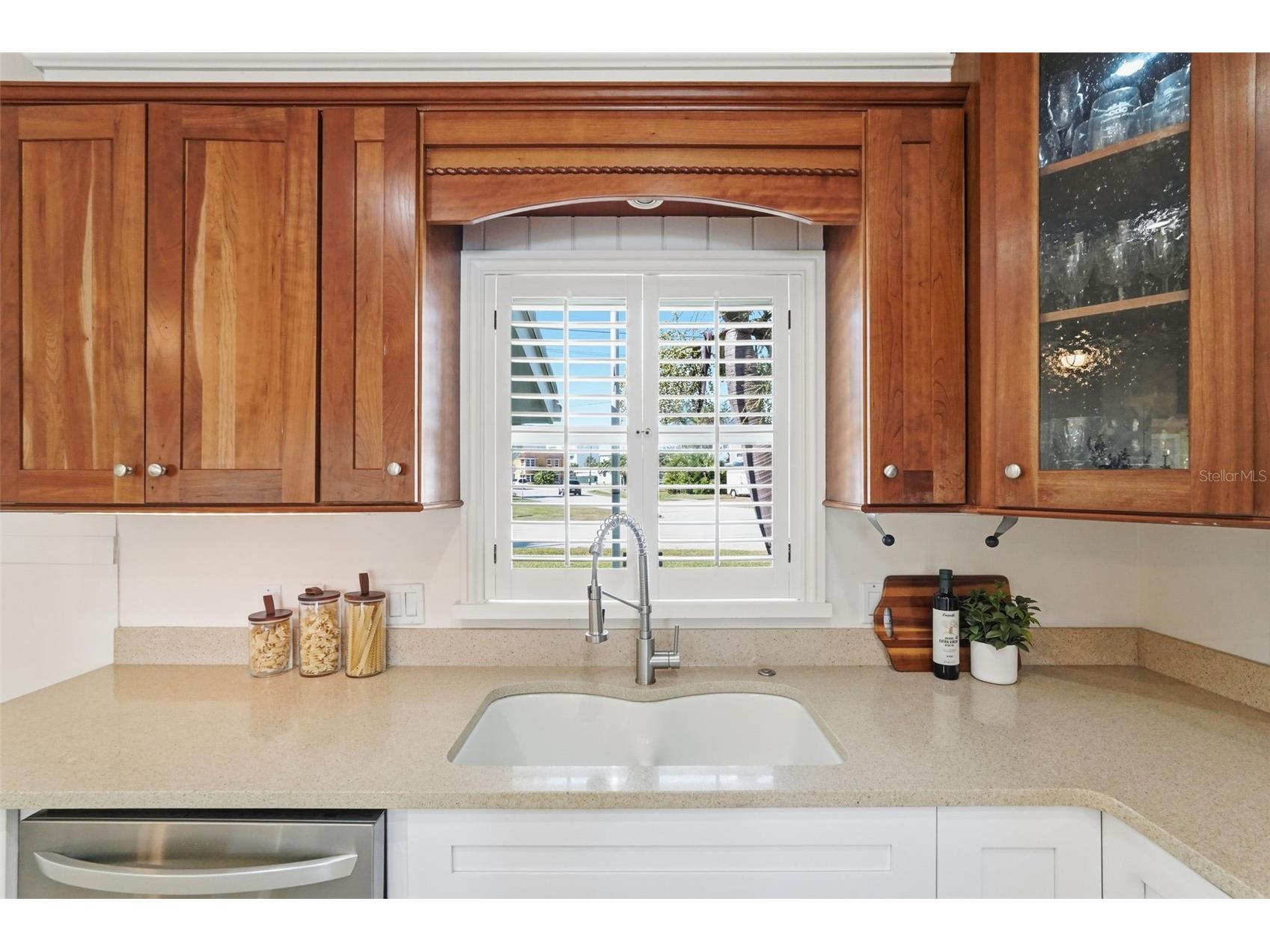 15302 Harbor Drive Madeira Beach FL 33708 TB8433038 image18