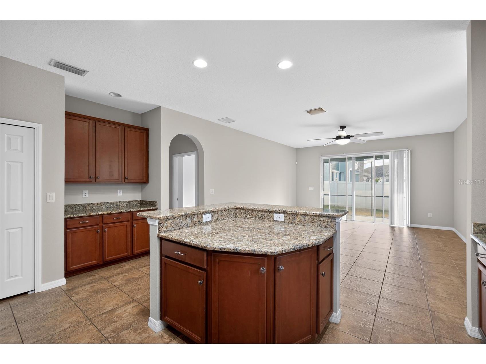 15303 Long Cypress Drive Ruskin FL 33573 O6392467 image16