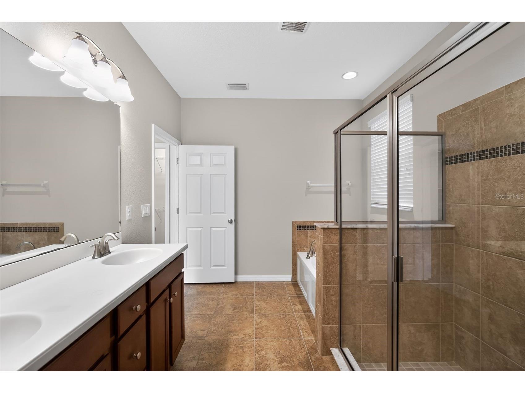 15303 Long Cypress Drive Ruskin FL 33573 O6392467 image22