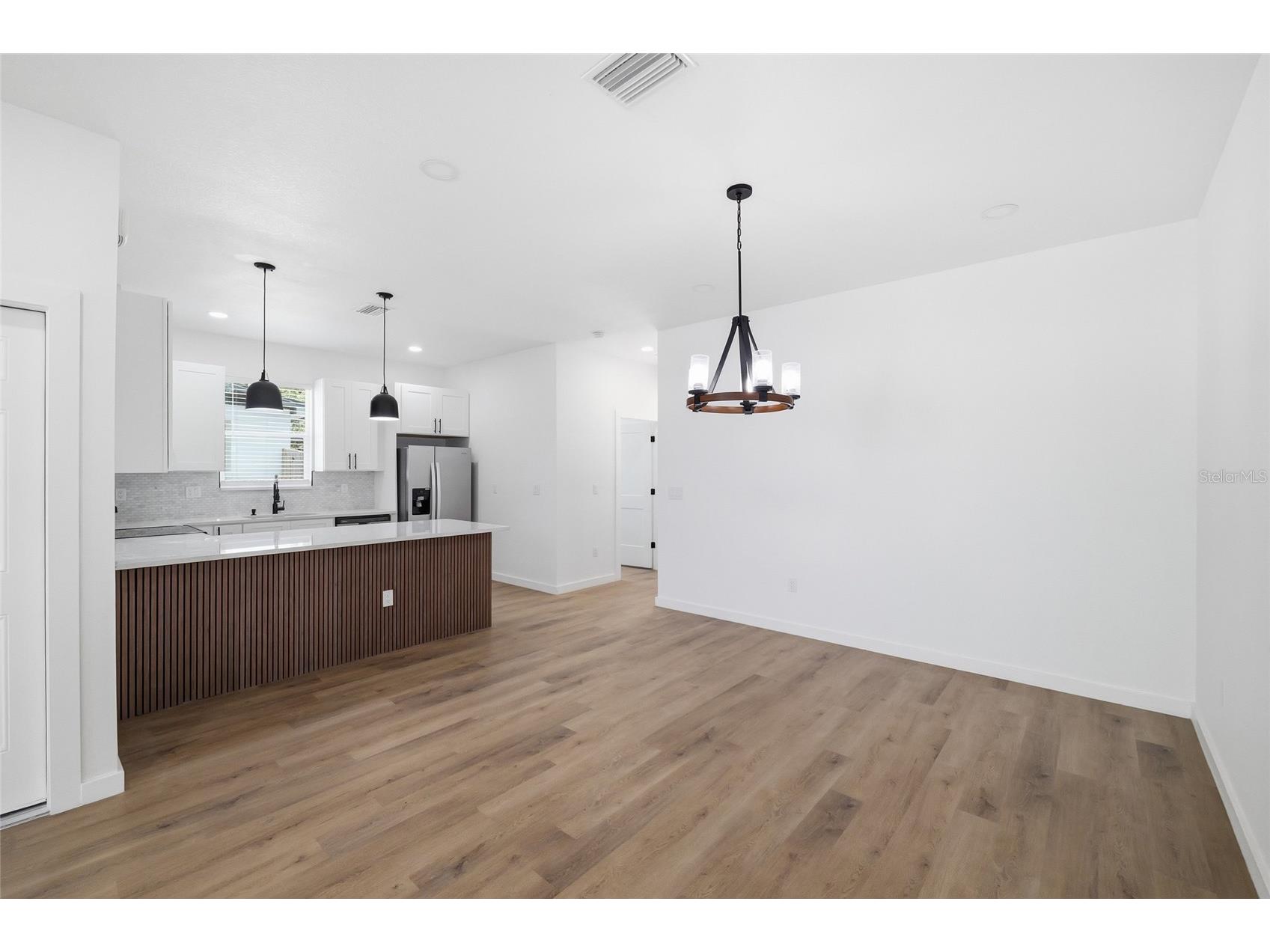 15304 16th Street Dade City FL 33523 TB8454092 image13