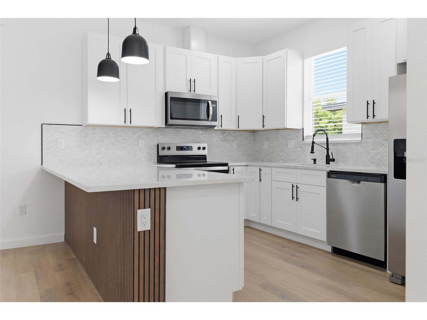 15304 16th Street Dade City FL 33523 TB8454092 image15