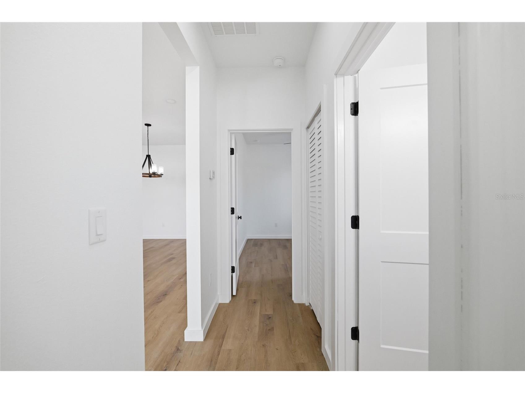 15304 16th Street Dade City FL 33523 TB8454092 image19