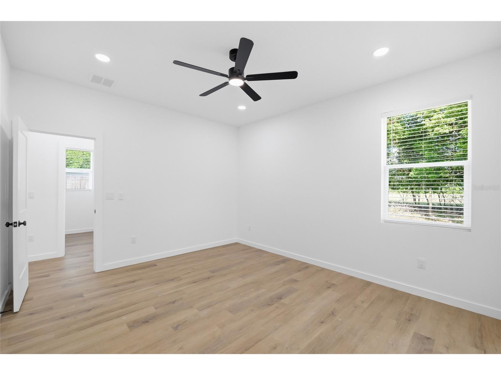 15304 16th Street Dade City FL 33523 TB8454092 image22