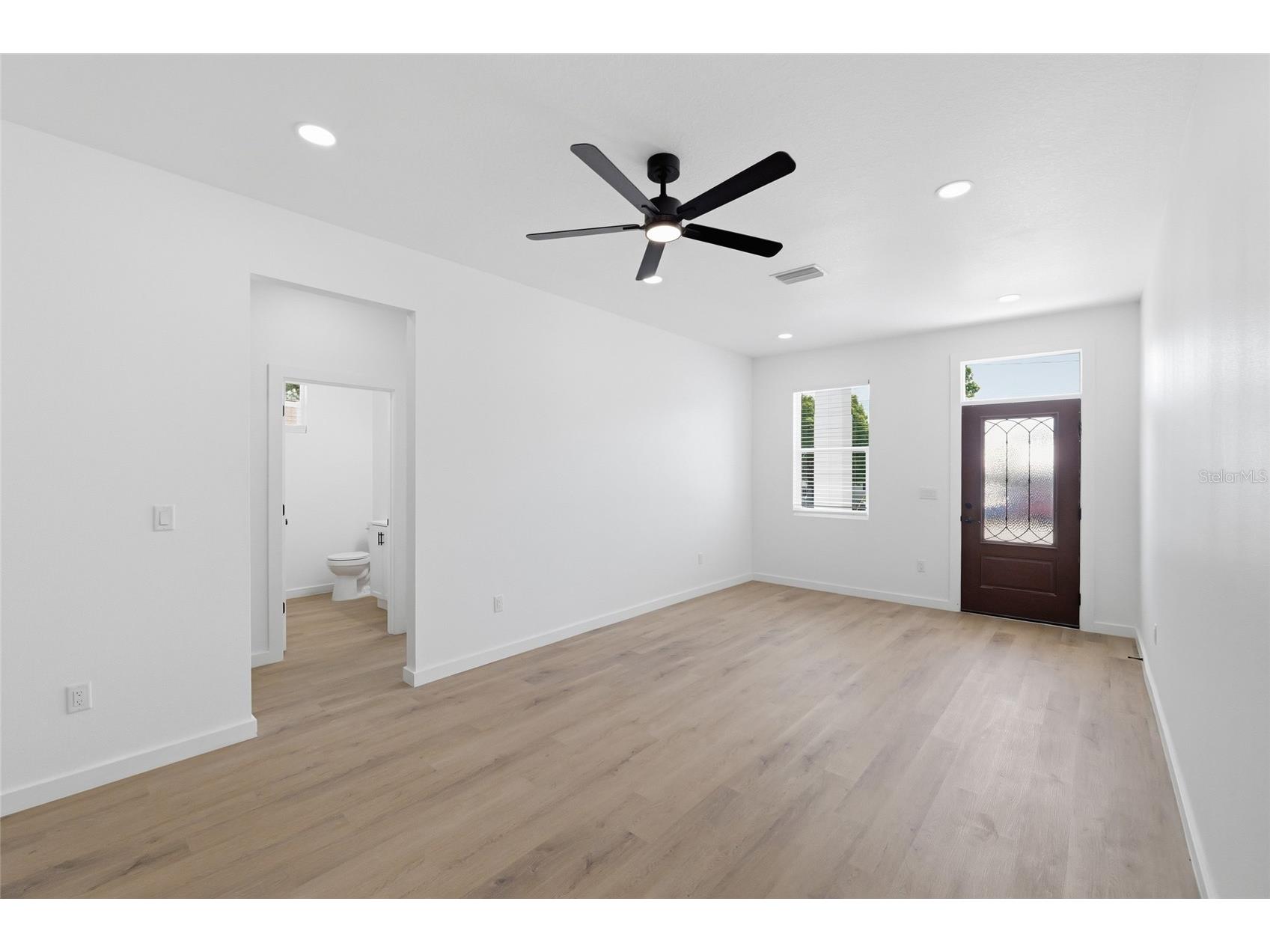 15304 16th Street Dade City FL 33523 TB8454092 image9