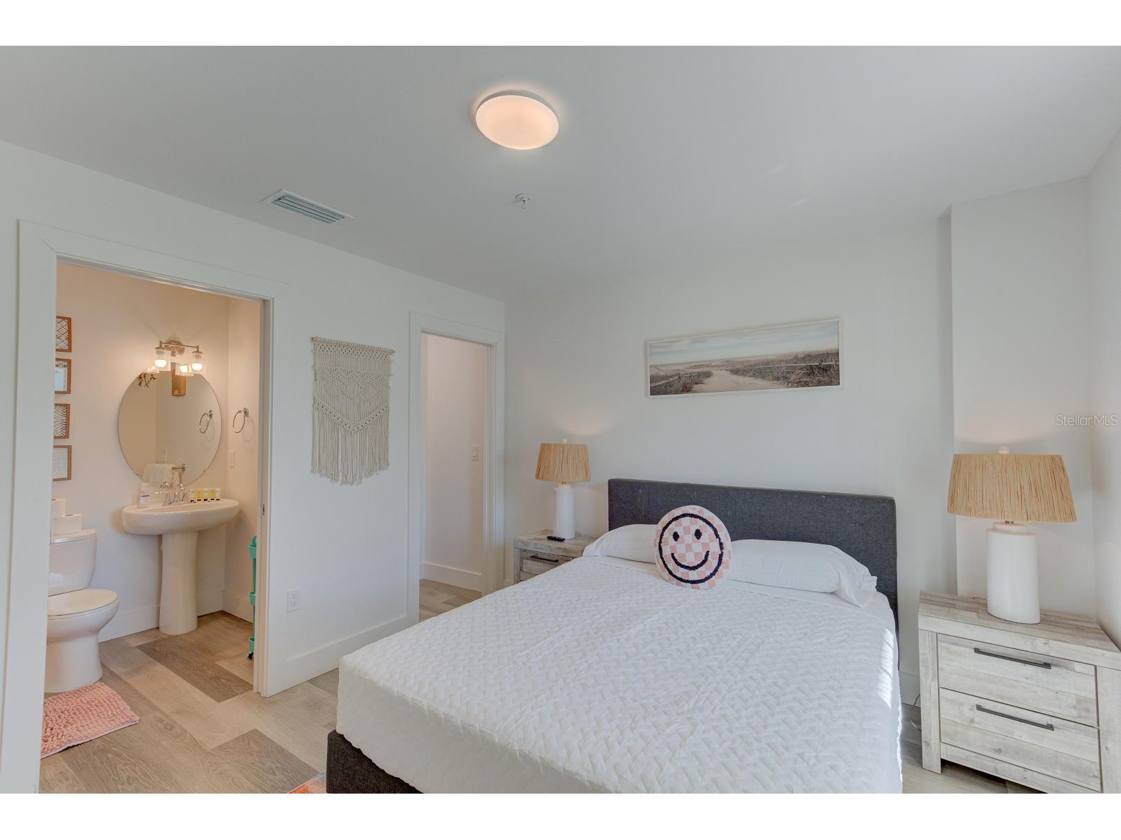 15305 1st Street E #202 Madeira Beach FL 33708 - BOCA CIEGA INTRACOASTAL TB8484925 image20