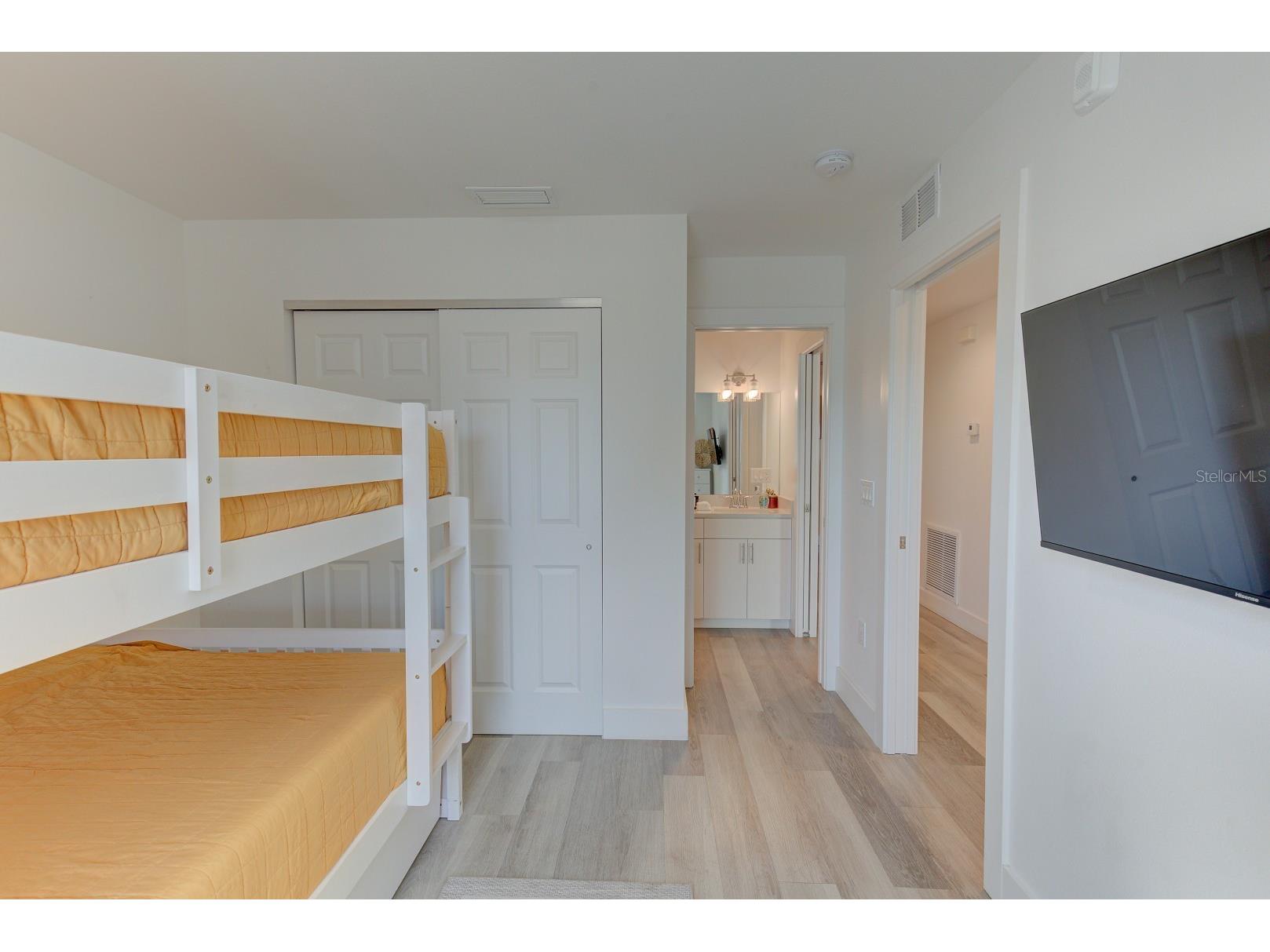 15305 1st Street E #202 Madeira Beach FL 33708 - BOCA CIEGA INTRACOASTAL TB8484925 image27