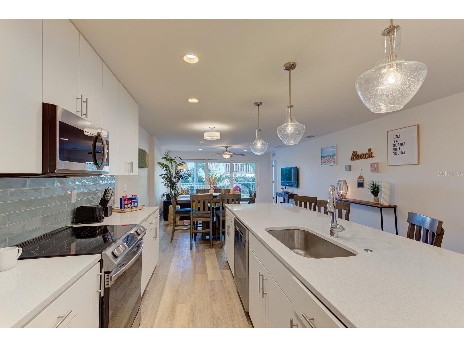 15305 1st Street E #202 Madeira Beach FL 33708 - BOCA CIEGA INTRACOASTAL TB8484925 image6
